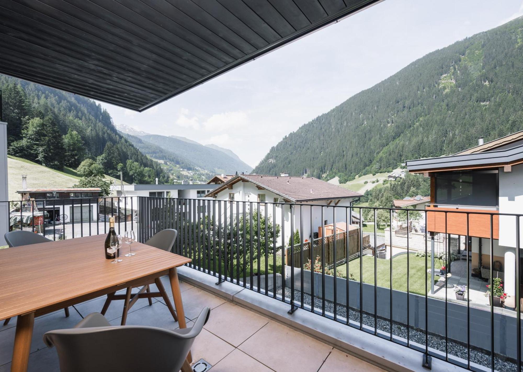 Charmantes Apartment In Der Residenz Silvretta - Inklusive Silvretta Card Premium 시 외부 사진