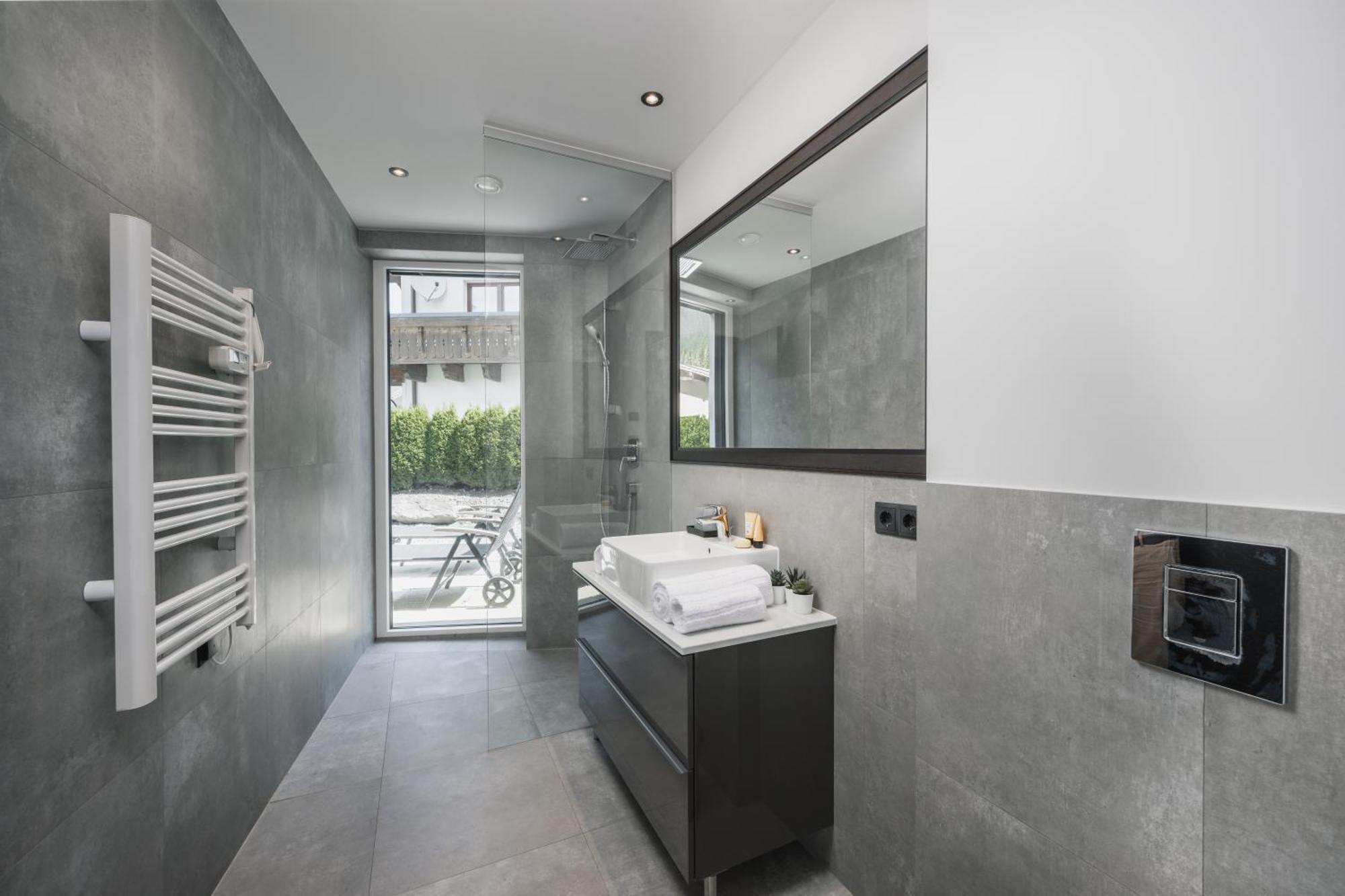 Charmantes Apartment In Der Residenz Silvretta - Inklusive Silvretta Card Premium 시 외부 사진